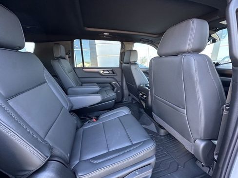 New 2026 GMC Yukon XL Denali w/ Sun & Power Step Package image 28