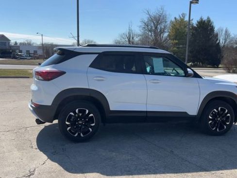 Certified 2022 Chevrolet TrailBlazer LT w/ Convenience Package image 9