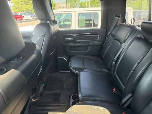 Used 2022 RAM 2500 Laramie AWD/4WD image 3