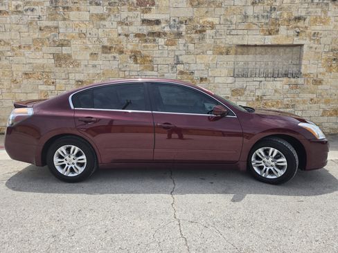 Used 2012 Nissan Altima 2.5 S w/ 20th Anniversary Pkg FWD image 17