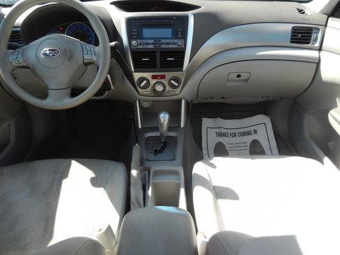 Used 2009 Subaru Forester 2.5X image 2