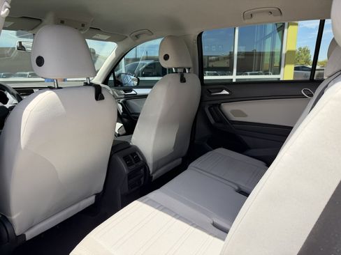 Used 2022 Volkswagen Tiguan S FWD image 32