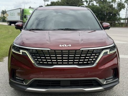 Used 2023 Kia Carnival SX Prestige FWD image 8
