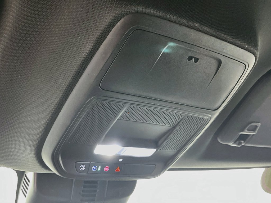 Used 2025 Buick Enclave Preferred FWD image 17