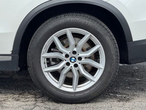 Certified 2023 BMW X5 xDrive40i w/ Executive Package image 4