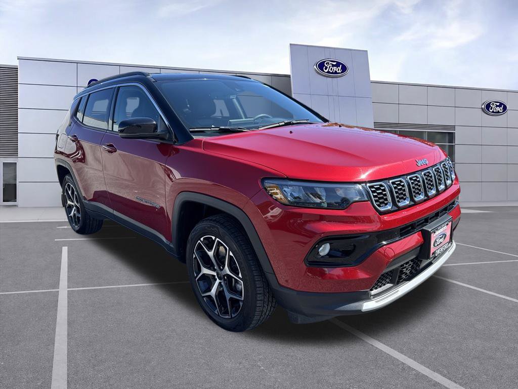 Used 2025 Jeep Compass Limited AWD/4WD image 7