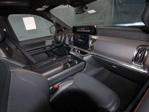 New 2026 Ford Expedition Tremor image 20