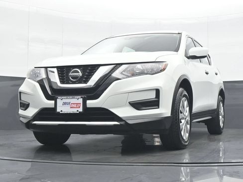 Used 2019 Nissan Rogue S AWD/4WD image 24