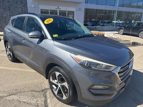 Used 2016 Hyundai Tucson Limited w/ Option Group 03 image 7