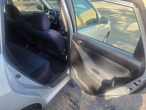 Used 2007 Toyota Matrix XR FWD image 28