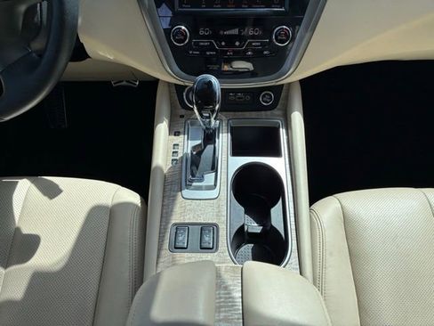 Certified 2024 Nissan Murano SL FWD image 16