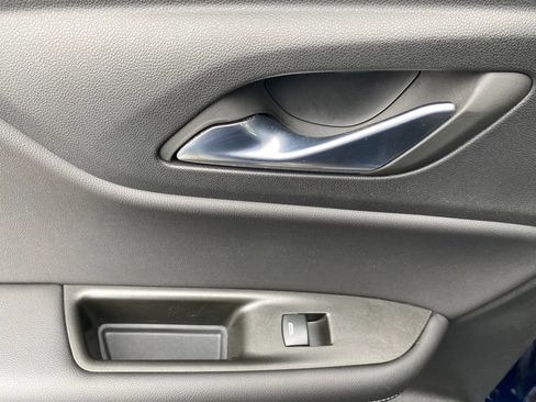 Used 2022 Chevrolet Blazer LT image 16