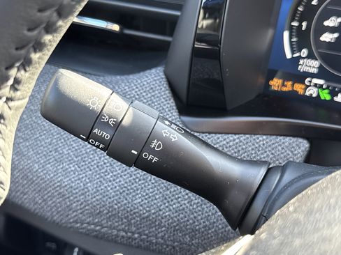 New 2026 Subaru Outback Limited AWD/4WD image 17