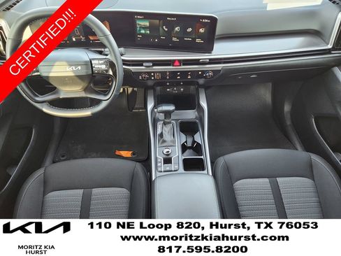 Certified 2026 Kia Sorento LX FWD image 24