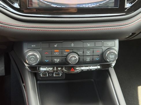 New 2026 Dodge Durango GT w/ Blacktop Package RWD image 17