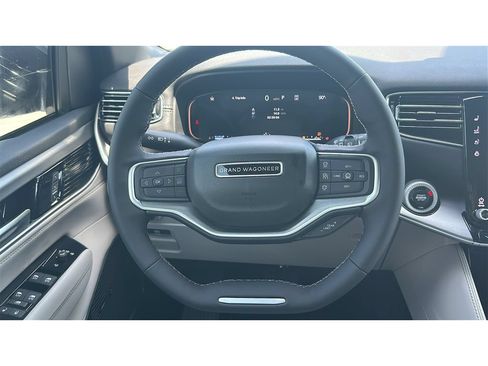 New 2026 Jeep Grand Wagoneer 2WD w/ Premium Group I image 24