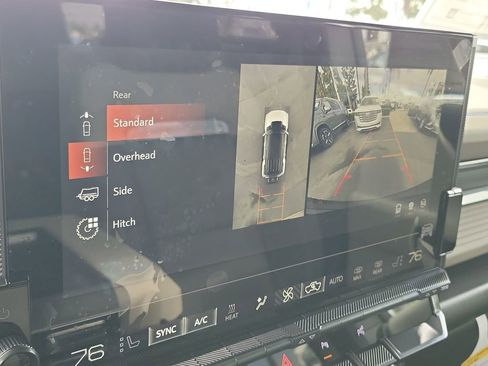 Used 2026 GMC Hummer EV SUV image 15