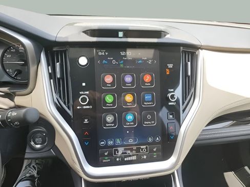 Used 2025 Subaru Outback Limited image 15