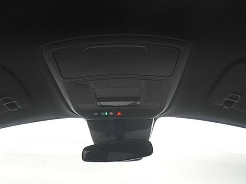 Used 2025 Chevrolet Traverse LT AWD/4WD image 31