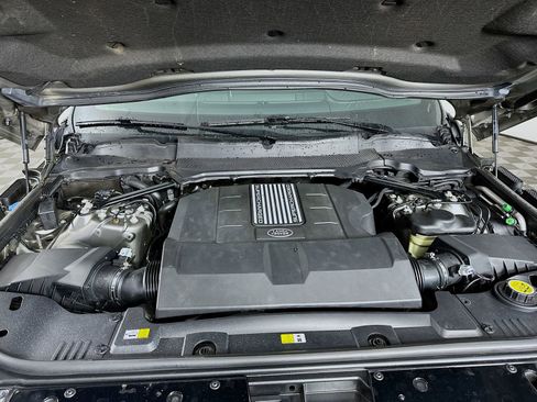 Used 2018 Land Rover Range Rover Supercharged image 34