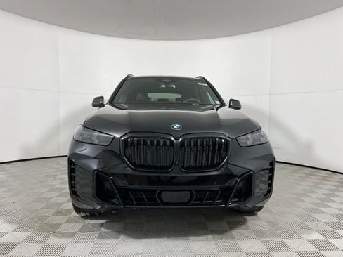 New 2026 BMW X5 xDrive40i w/ M Sport Package AWD/4WD image 2