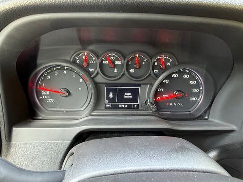 Used 2025 Chevrolet Silverado 1500 W/T image 16