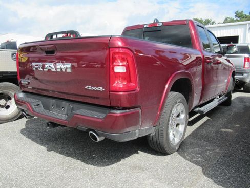 Certified 2025 RAM 1500 Big Horn AWD/4WD image 4