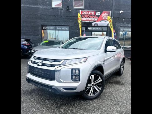 Used 2025 Mitsubishi Outlander Sport AWD image 1