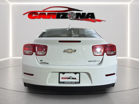 Used 2015 Chevrolet Malibu LT w/ Power Convenience Package FWD image 7