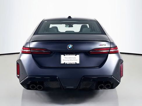 New 2026 BMW M5 image 6