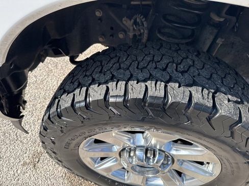 Used 2017 Ford F250 XLT image 5