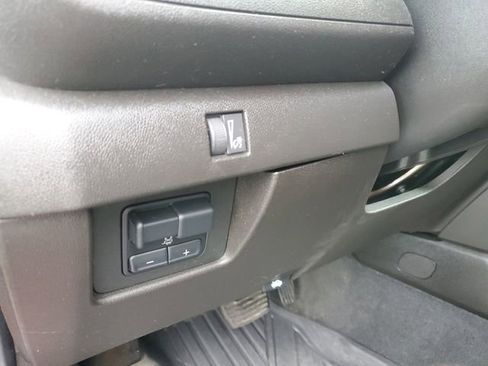 Used 2023 Chevrolet Colorado Trail Boss w/ Safety Package AWD/4WD image 14