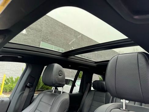 Certified 2021 Mercedes-Benz GLS 580 4MATIC image 22