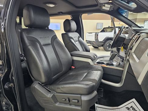 Used 2012 Ford F150 Raptor w/ Raptor Luxury Pkg image 19