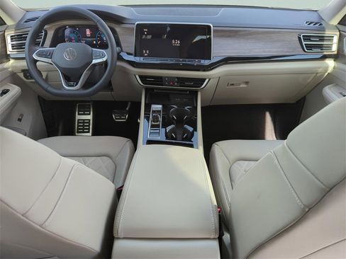 New 2026 Volkswagen Atlas SEL Premium R-Line image 18