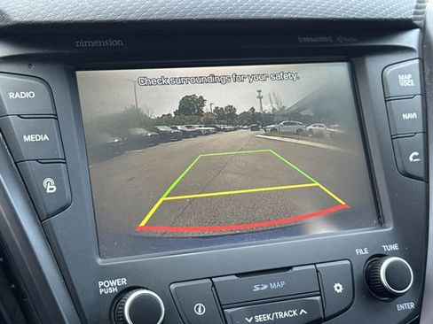Used 2016 Hyundai Veloster Turbo w/ Option Group 04 FWD image 15