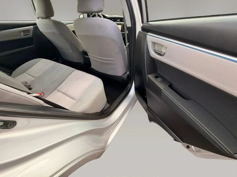 Used 2014 Toyota Corolla LE FWD image 7