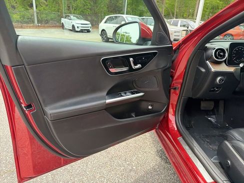 Used 2022 Mercedes-Benz C 300 4MATIC Sedan image 9
