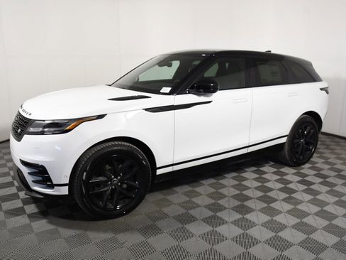 New 2026 Land Rover Range Rover Velar Dynamic SE image 2