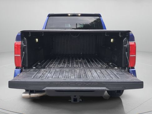Used 2025 Toyota Tacoma SR5 RWD image 46