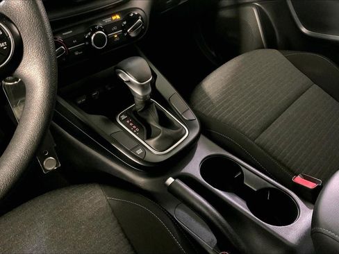 Used 2020 Kia Soul S FWD image 18