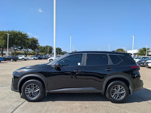 Certified 2025 Nissan Rogue S FWD image 3