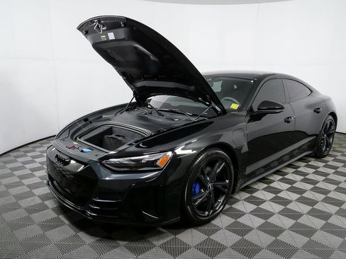 Certified 2023 Audi e-tron GT Premium Plus image 34