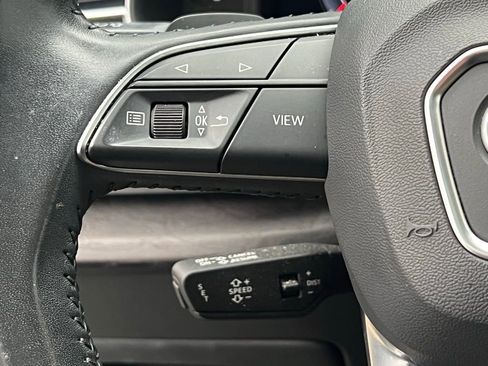 Used 2019 Audi Q8 Prestige w/ Luxury Package image 19