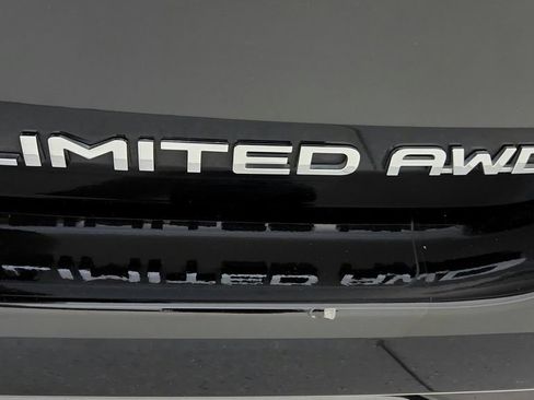 Used 2021 Toyota Highlander Limited AWD/4WD image 14
