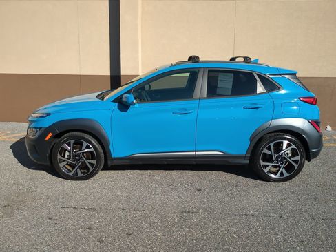 Certified 2022 Hyundai Kona Limited image 7