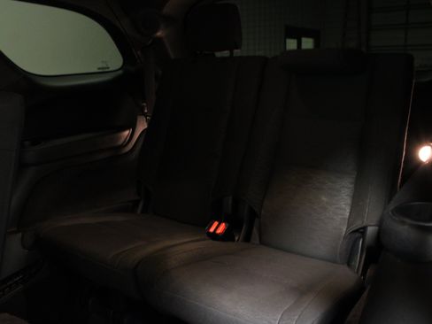 Used 2023 Dodge Durango R/T w/ Blacktop Package AWD/4WD image 14
