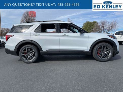 New 2026 Ford Explorer ST w/ Sun And Sound Package image 31