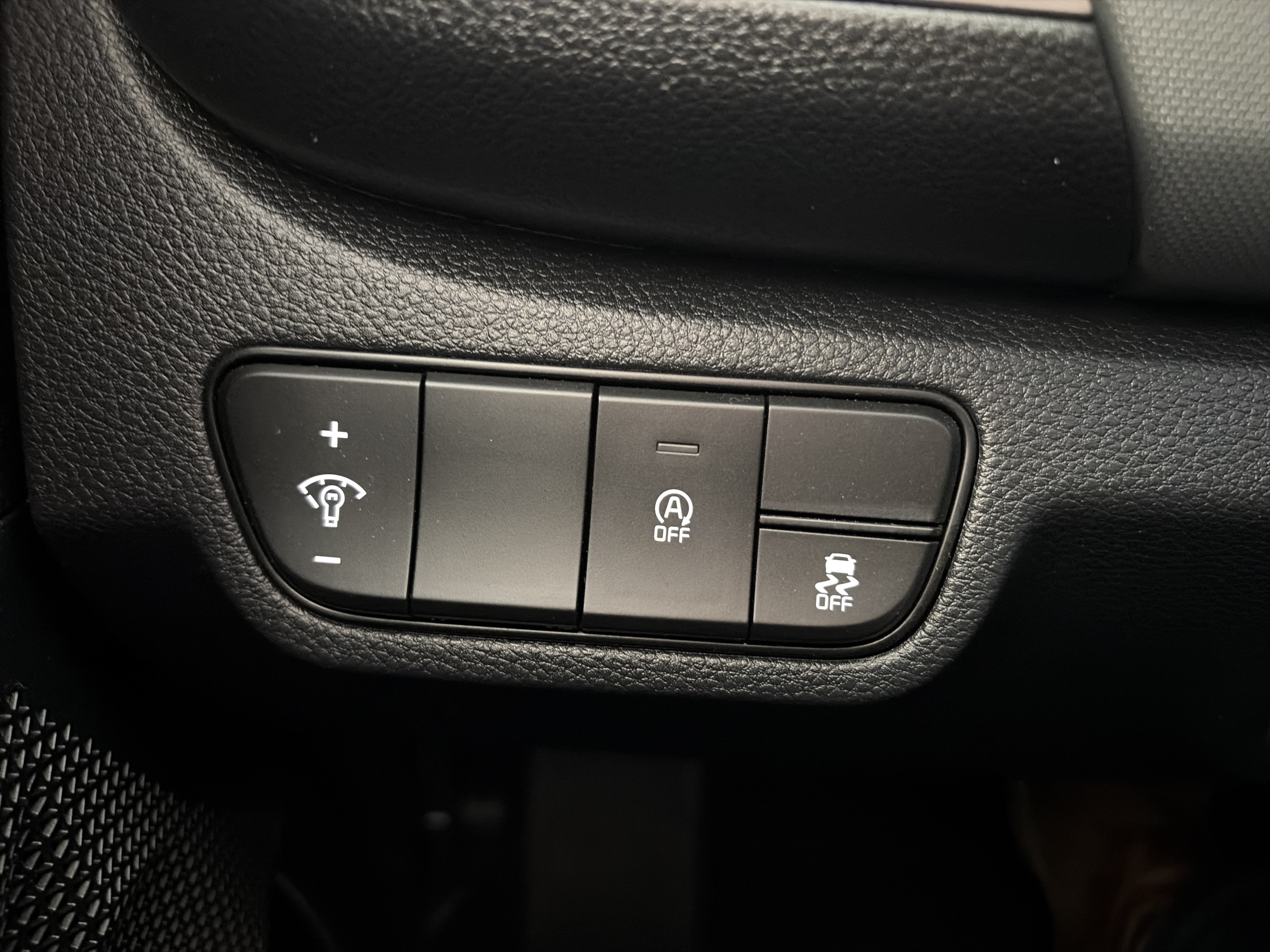 Used 2026 Kia Seltos LX AWD/4WD image 24