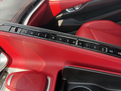 Used 2020 Chevrolet Corvette Stingray Premium Cpe w/ 3LT Preferred Equipment Group RWD image 19
